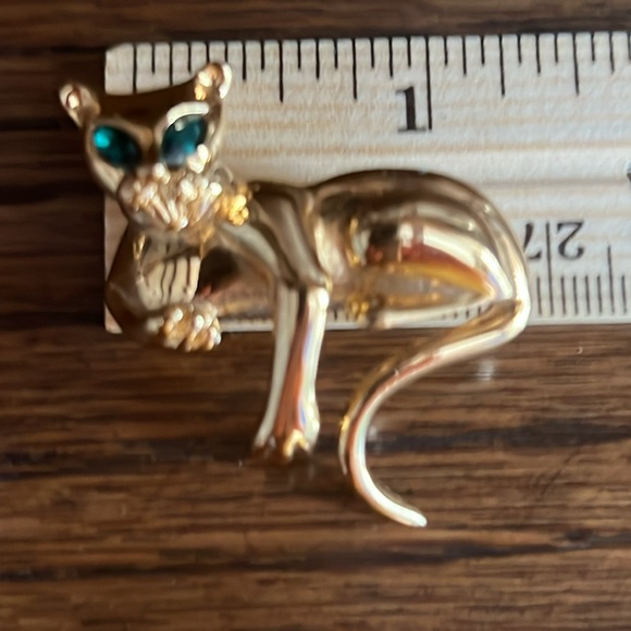 1970s Leopard 22K Triple Plated Gold Brooches 2 - Picture 5 of 6